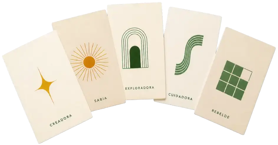 Cartas de los arquetipos Creadora, Sabia, Exploradora, Cuidadora y Rebelde